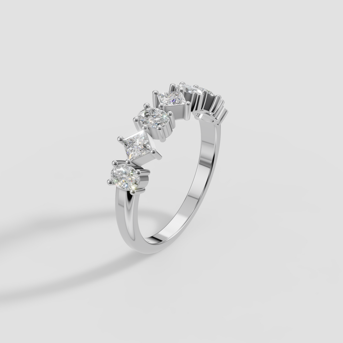Kira Oval and Princess Cut Diamond Alternating Wedding Band in 14K Gold