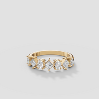 Kira Oval and Princess Cut Diamond Alternating Wedding Band in 14K Gold